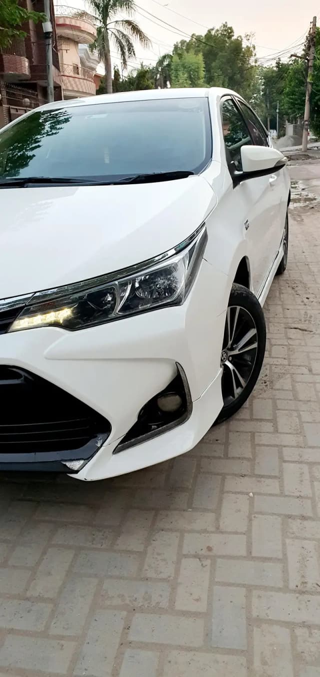 Toyota Corolla Altis Automatic 1.6 2018