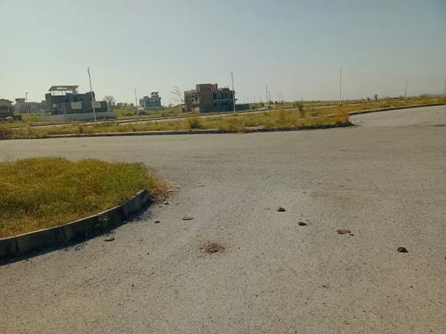 Bahria Town Phase 8 A Block | 1 Kanal Top Heighted Plot | Solid & Level Land | asking 2 crore Final 195