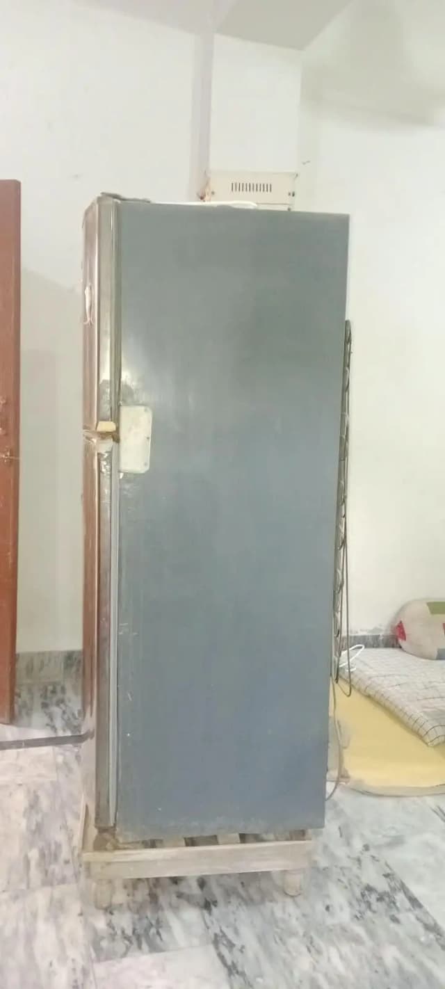 Dawlance medium size