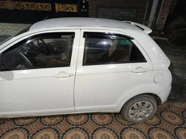 FAW V2 2017