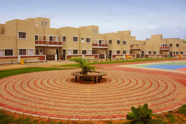 Naya Nazimabad | Block A | 120 SQYD | Near Park + 40ft Road + Lease Paid + Map Paid + KE Charges Paid