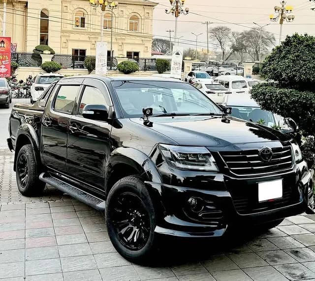 Toyota Hilux 2014