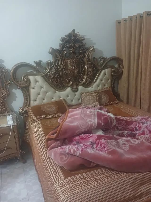 king size bed with side table dressing table