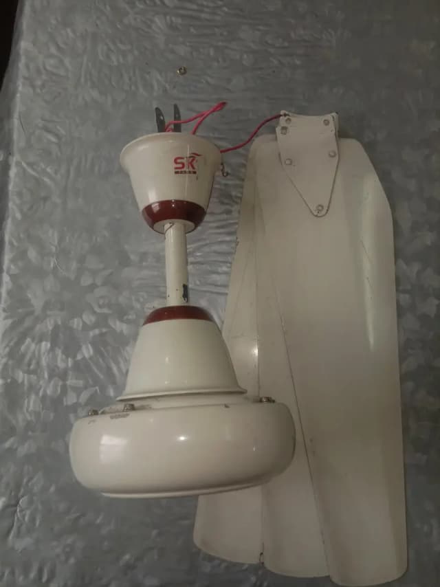 Sk ceiling fan