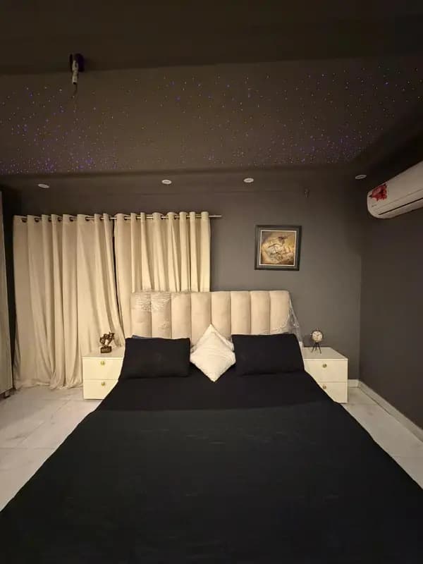 1 Bed Luxury Apartment Short Stay Bahria Town 03001893480