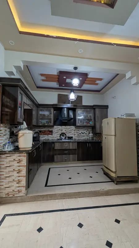 120 Sq Yards Double Story House For Sale in Sector Q Gulshan-e-Maymar