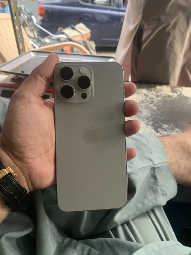 Apple iPhone 15 Pro Max