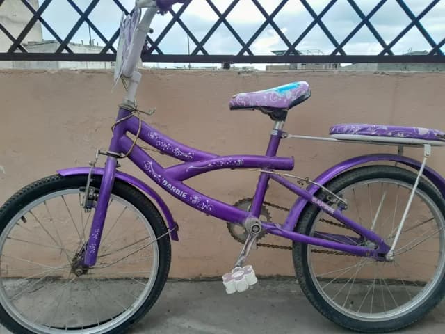 girls barbie bicycle