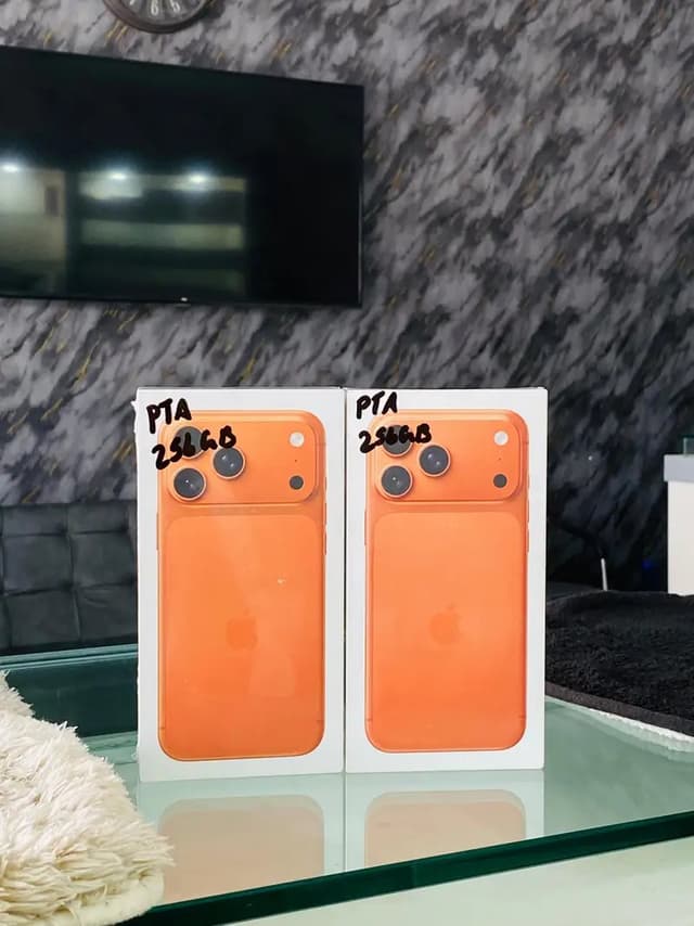 iPhone 11/ Iphone 12,13/iphone 14,15,16,17 Pro Max/PTA/ Non PTA.