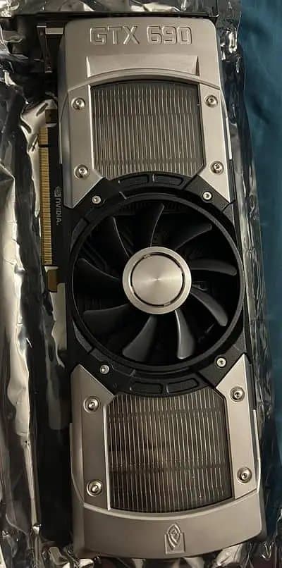 Gaming beast gtx 690 4gb