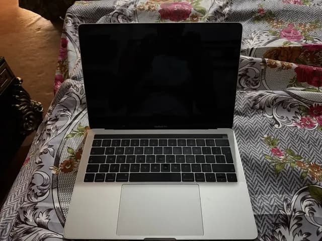 MacBook Pro 256 GB