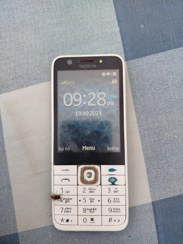 Nokia 230 Dual SIM (White Colour)