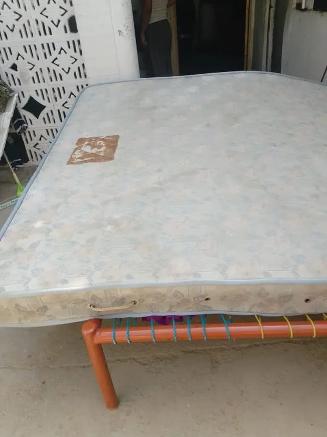 Double bed spring Master Form For urgent sale