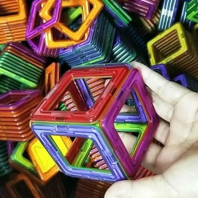 30-Piece Magnetic Castle Block Set