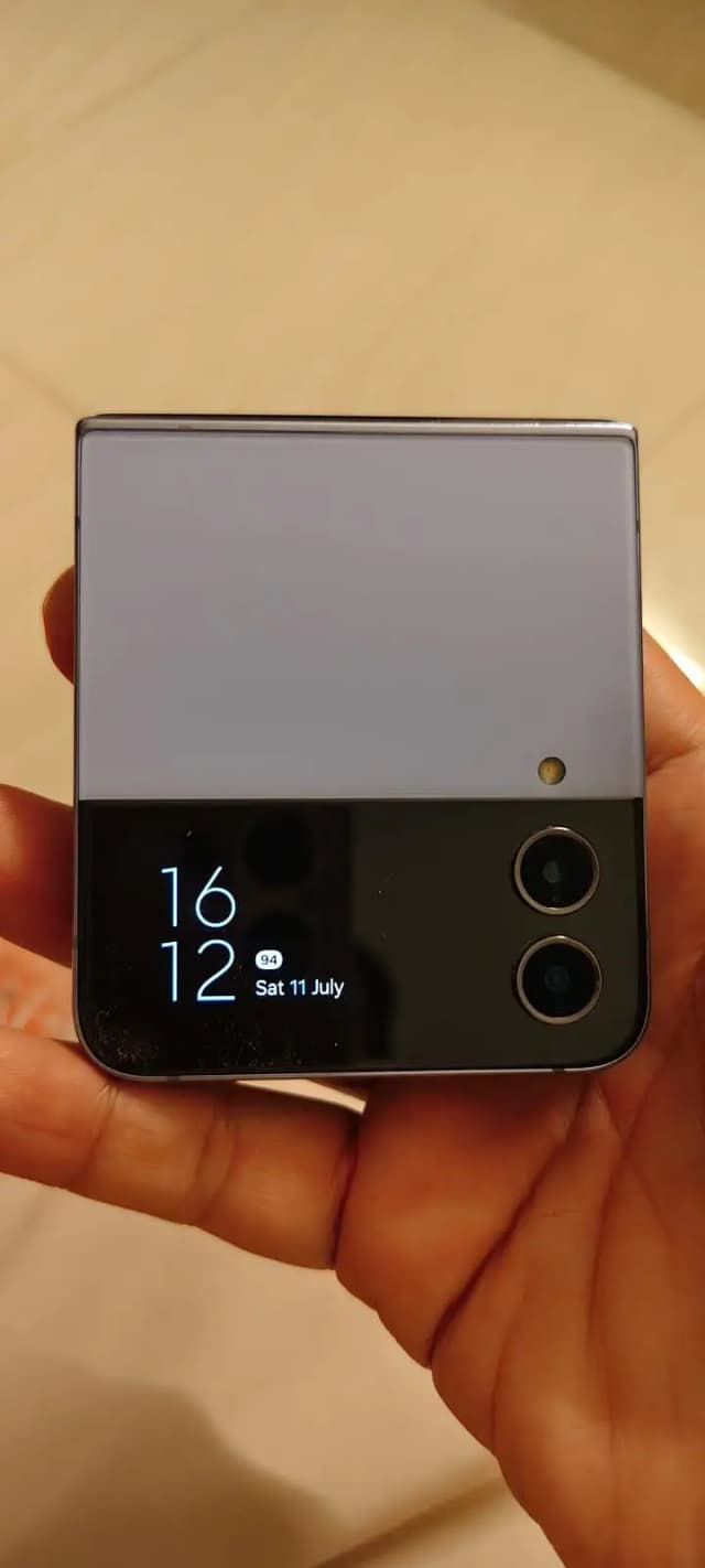 Samsung Mobile Z Flip 4
