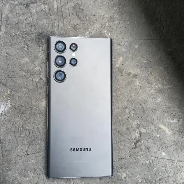 Samsung Mobile S22 Ultra