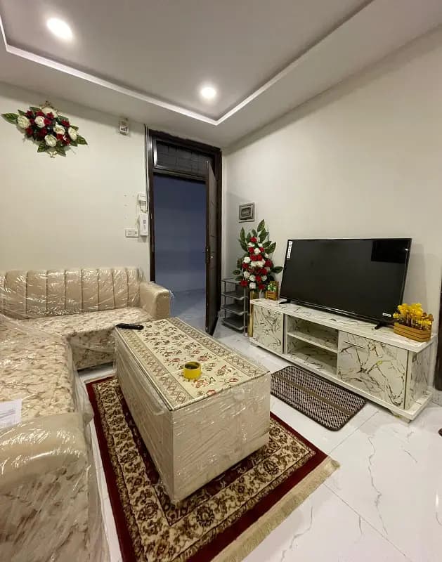 Apartment available for daily basis 1bed ROM full furnished apartments Safe and scour place