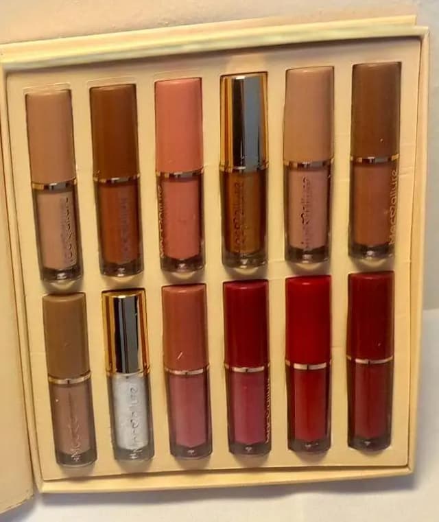 Mocallure 12 Pcs Lip Gloss & Lipstick Set – Matte, Glossy & Satin Finishes