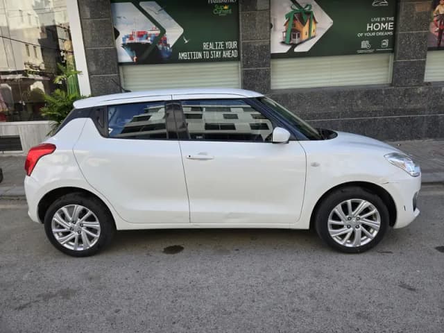 Suzuki Swift GL Manual 2022 Registered Jan 2023, 12000 km