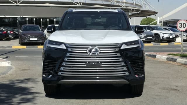 Lexus LX700h SIGNATURE LEXUS LX700H | 0 KM | 2026 | GCC