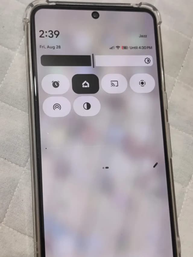 Google Pixel 8 Pro