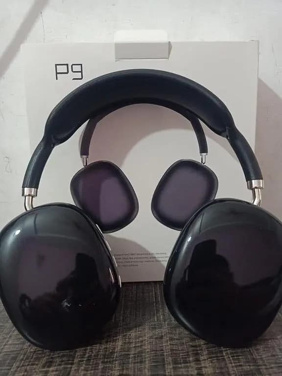 P9 Wireless Bluetooth Headphones with Mic and Noise Cancelling - Stereo Sound Earphones for Sports and Gaming, Supports TF and AUX