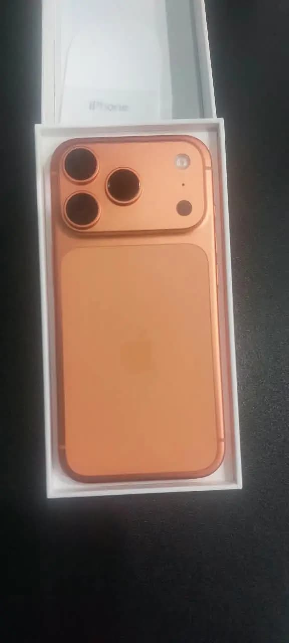 Apple iPhone 17 Pro 256GB Non PTA 100% Battery Dual eSIm
