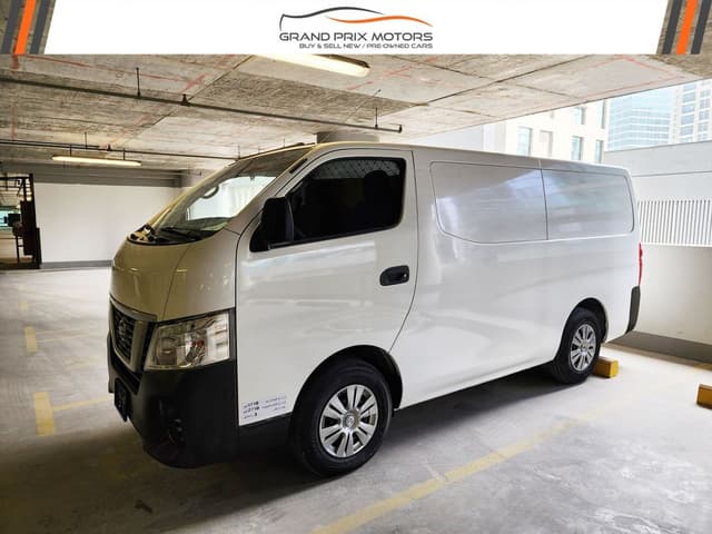 Nissan Urvan STANDARD STD 3 seater Manual