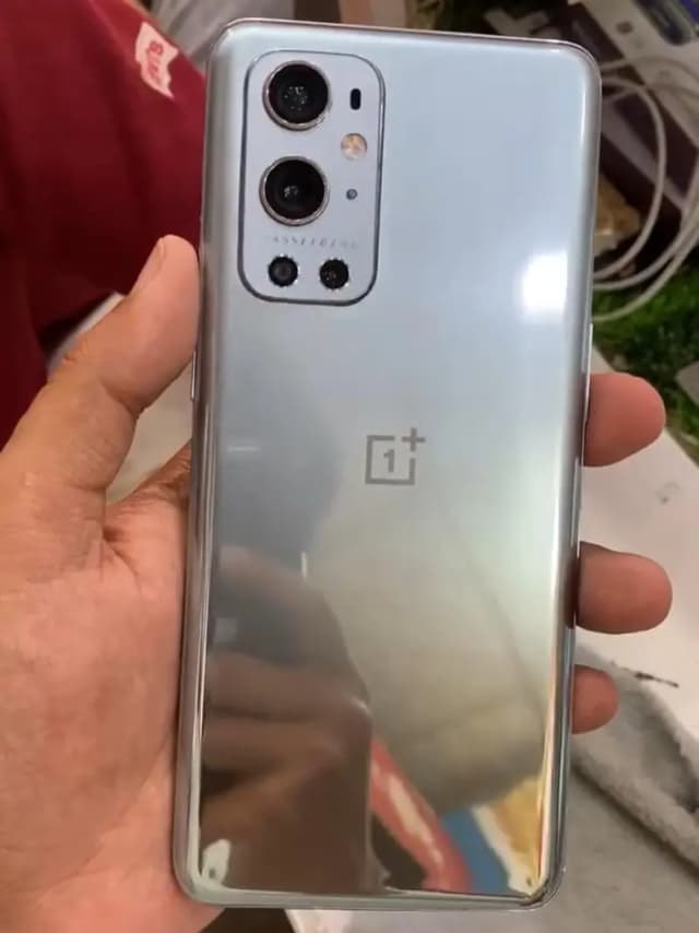 OnePlus 9 Pro 12GB/256GB | PTA Approved | Snapdragon 888 (Minor Shade)