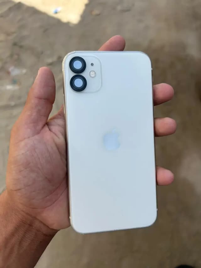 Apple iPhone 11