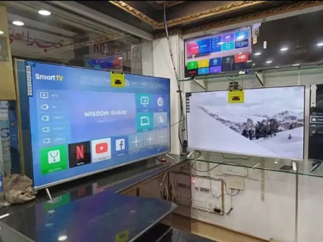 Smart Led 32, inch Samsung Led Tv New model 3 year waranty O3254998I74
