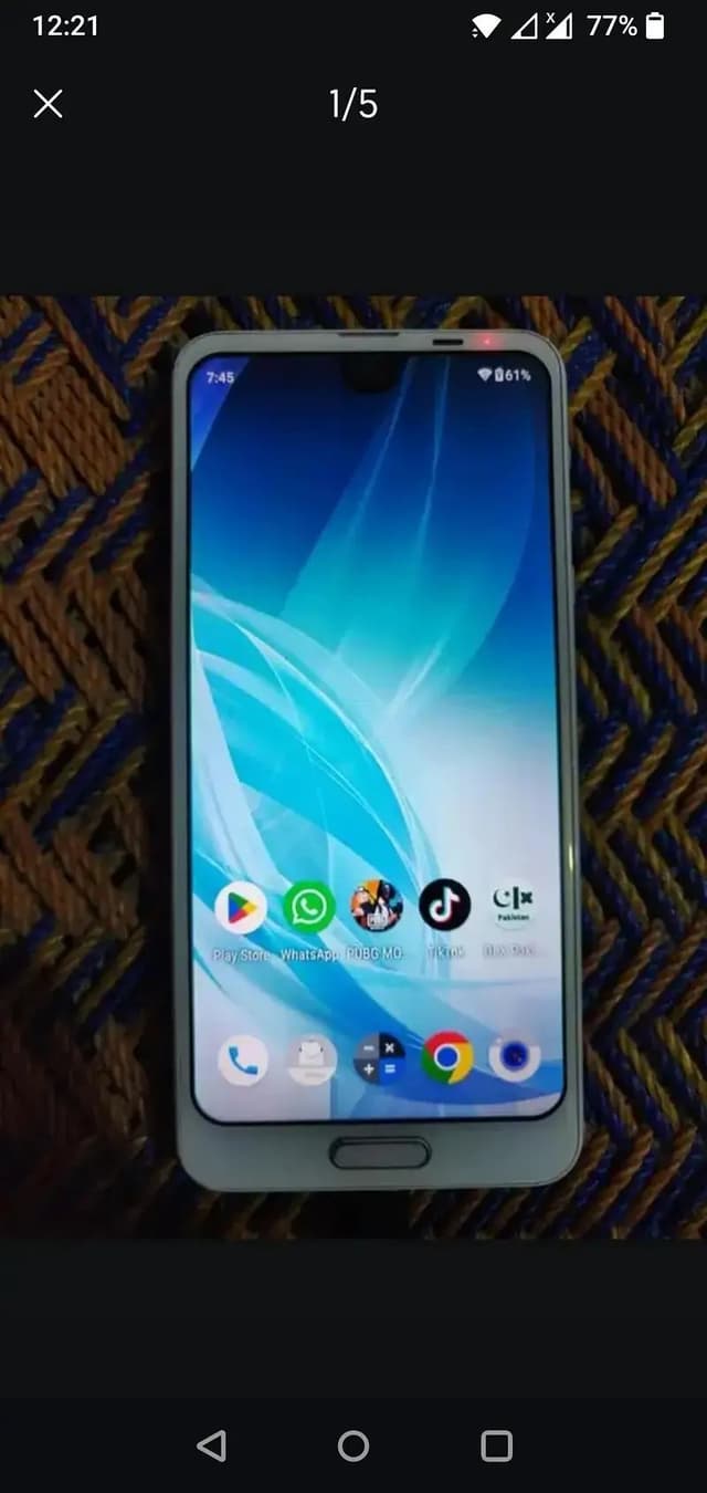 Aquos R2 8k Finel