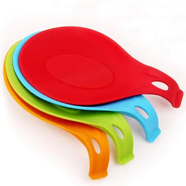 Stylish Silicone Spoon Rest – Practical Heat-Resistant Utensil Holder for Home Cooking – Reliable Tool Rest Pad Made of Grade Silica Gel – 1PC Spoon Stand for Convenient Kitchen Organization