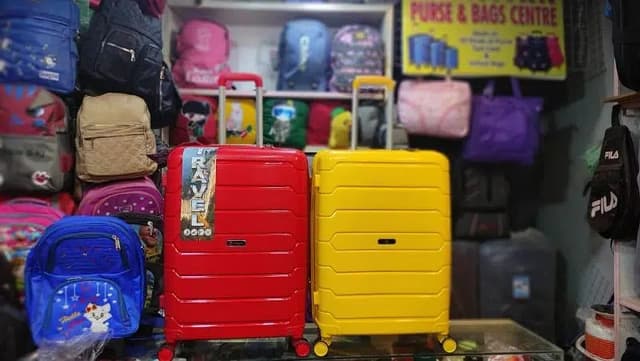 Fiber suitcase/Trolley Bags/Luggage bags/Travel bags/Safri Bags