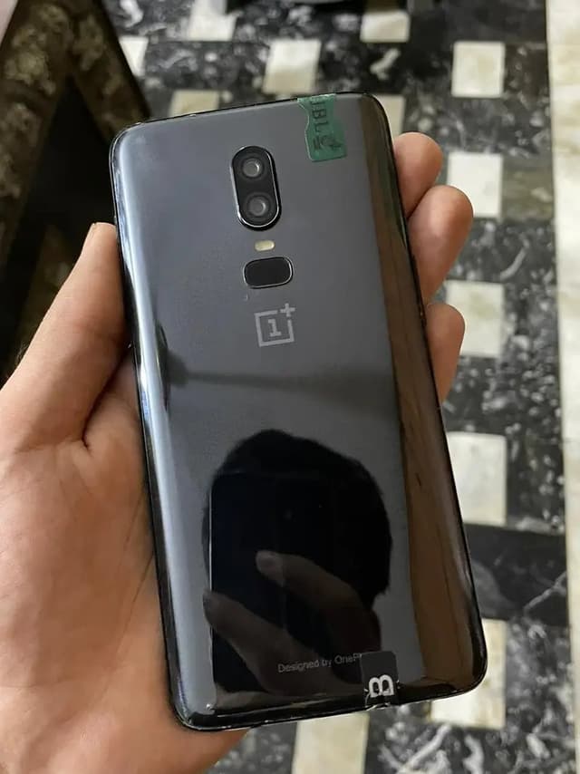 One Plus 6