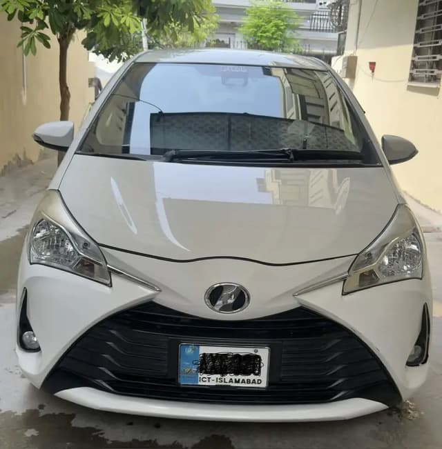 Toyota Vitz 2018