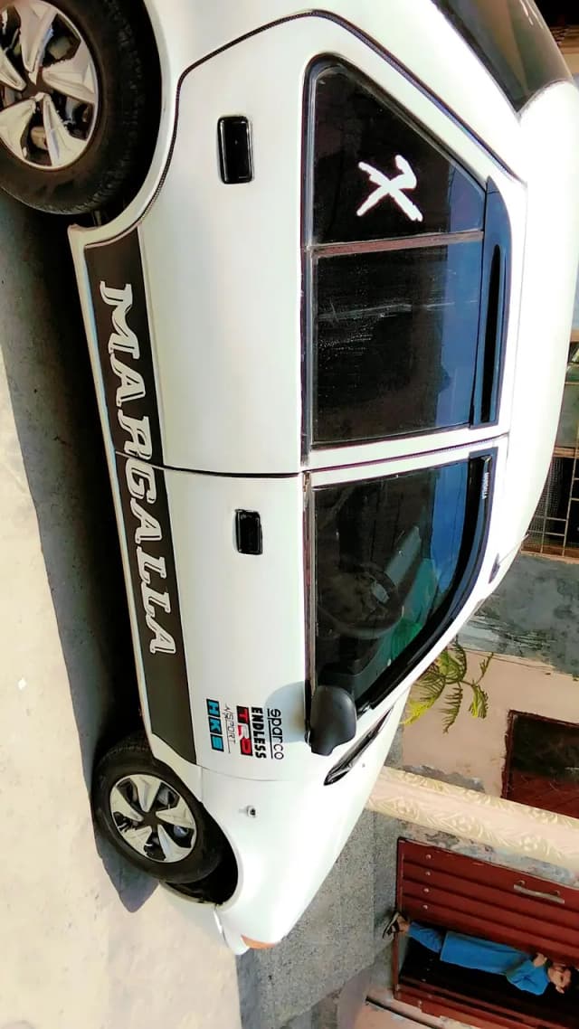 Suzuki Margalla 1994