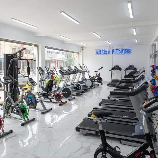 Treadmills/Ellipticals/Spin Bike/Exercise Cycle/Home GYM Machine