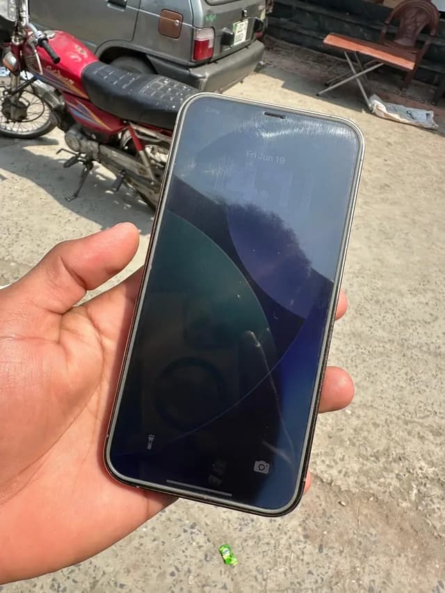 Apple iPhone 12 Pro Max