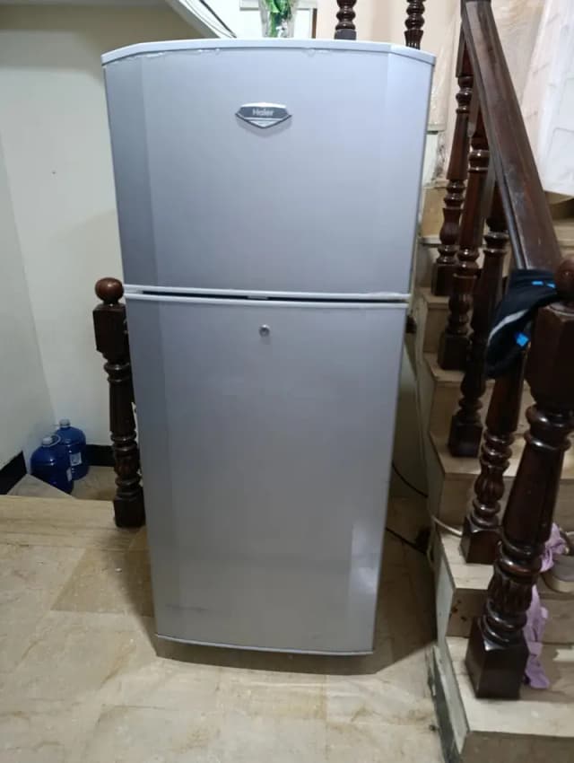 Haier HRF-327 Double Door Refrigerator – Excellent Cooling