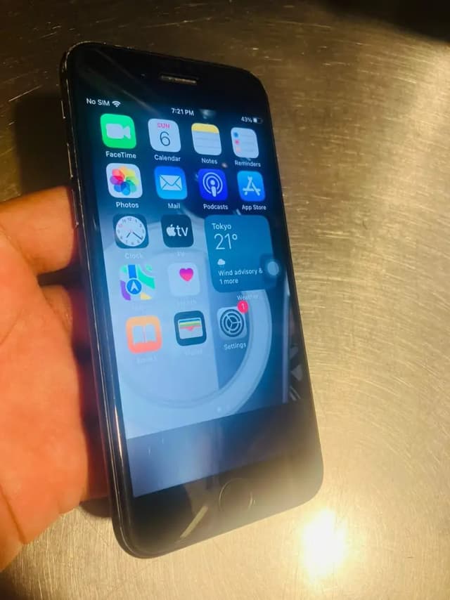 Apple iPhone 7 128gb factory unloak