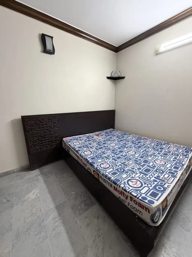 Premium Bed for Sale – Excellent Condition