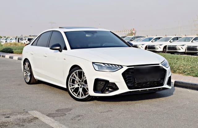 Audi A4 40 TFSI S-LINE