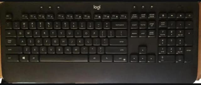 Logitech wireless keyboard/mouse, miltimedia keyboard, 5 clicker mouse