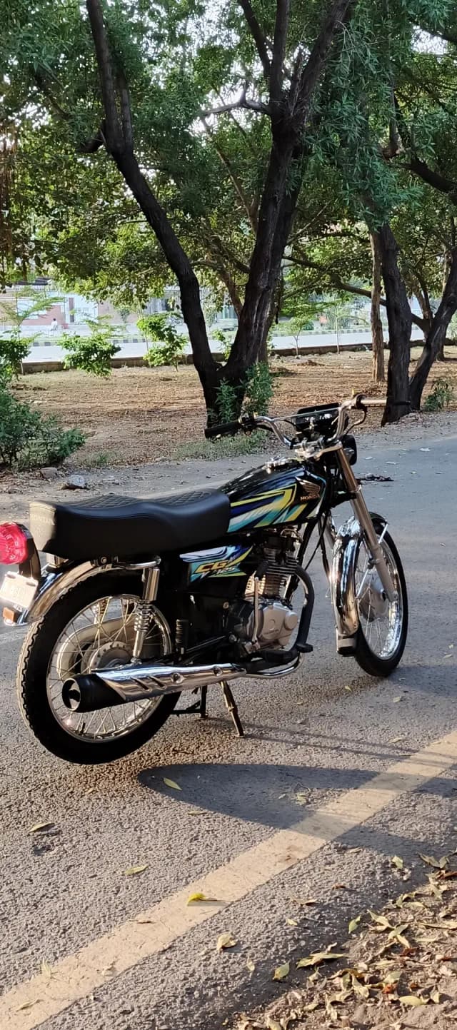 Honda CG125 Black For Sale