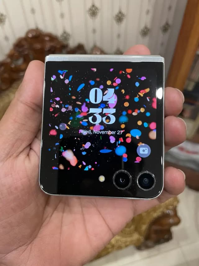 Samsung Mobile Z Flip 5