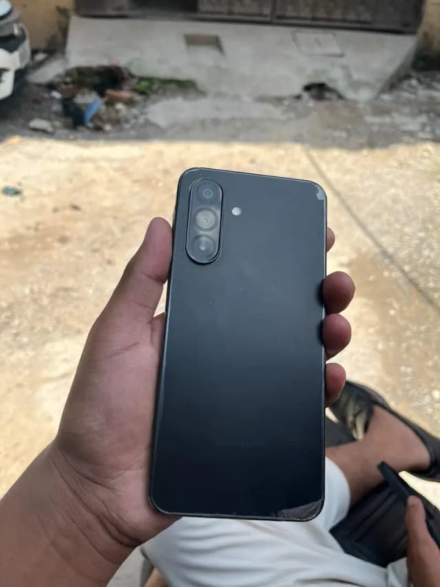 Samsung Mobile A26 complete box