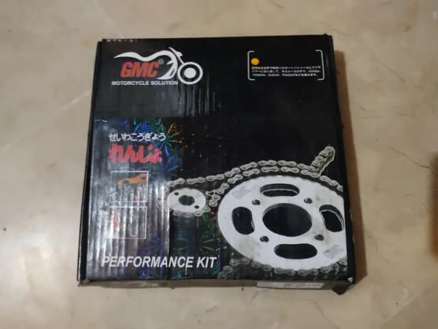 AOA GMC chen spocket sirf 10 month use hua hay