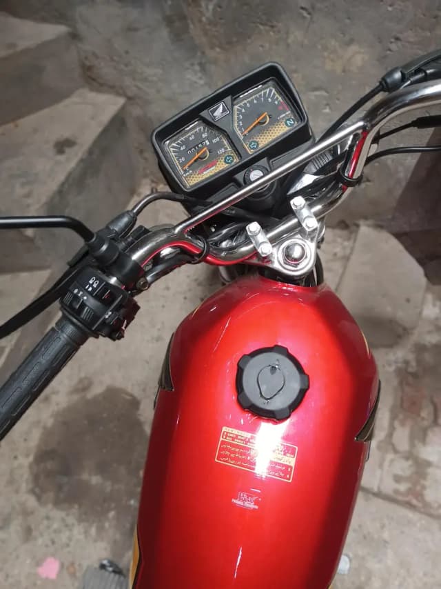 Honda 125 self start