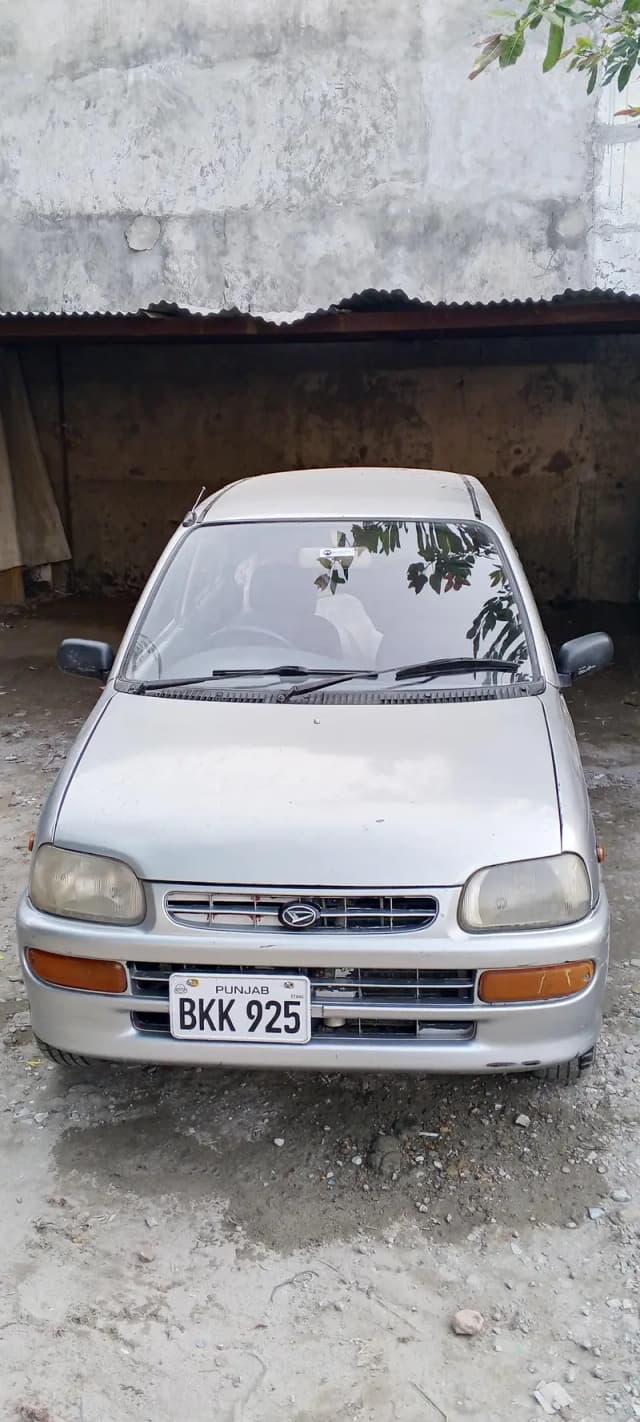 Daihatsu Cuore 2001